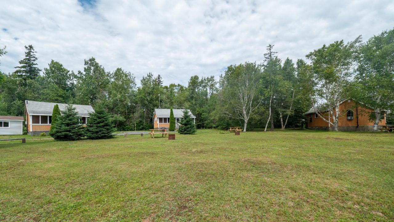 Tracadie Cottages York Экстерьер фото